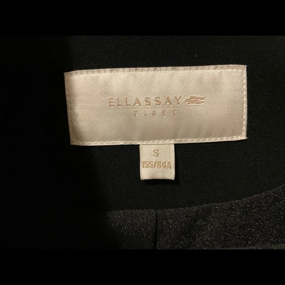 NWOT Ellassay Cape Dress / Trench Coat - Picture 13 of 13